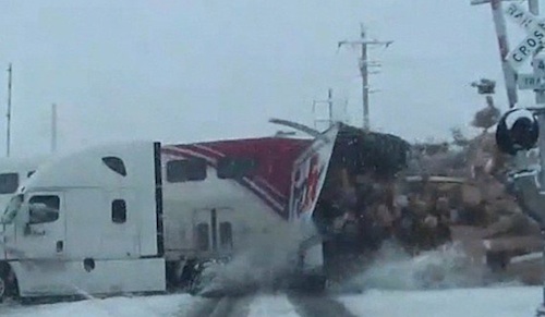 Utah transit authority investigating crash